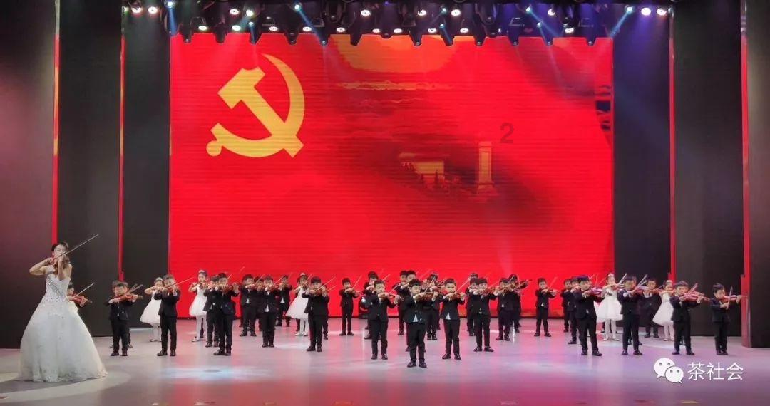 超奥特曼之战